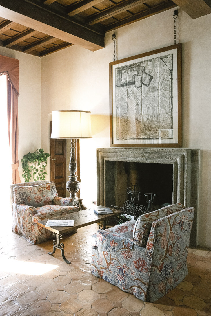 Lounge room