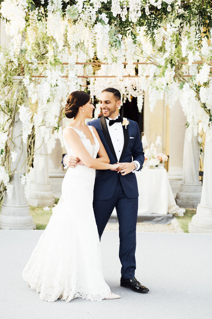 First dance of bride and groom