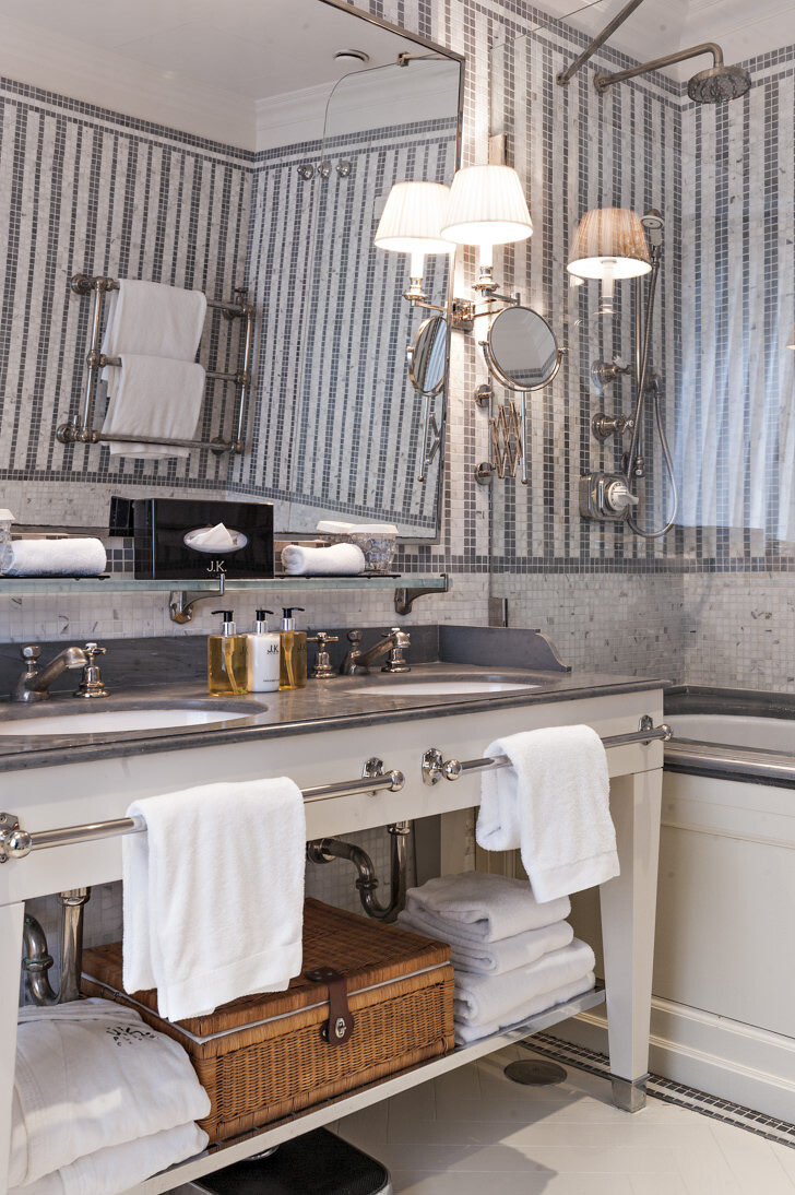 Detail of bathroom